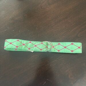 A. Tierney NWT Womens Fabric Belt Mint Green w/Hot Pink Embroidery Sz Medium